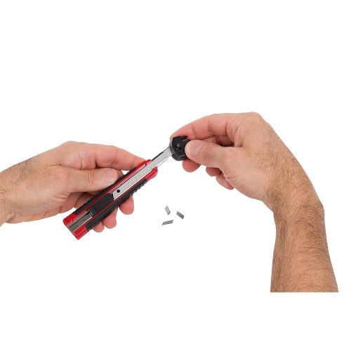 Kreator PVC vágókés 9mm műanyag házas, gumi markolat, piros-fekete KRT000205